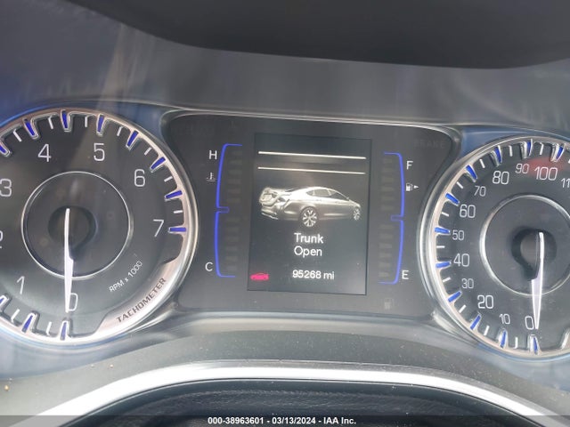 1C3CCCAB2FN660451 Chrysler 200 Limited