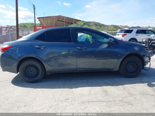 2T1BURHE0JC967989 Toyota COROLLA LE