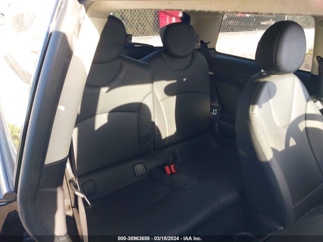 2011 MINI COOPER WMWSU3C58BT091474 Photo 7