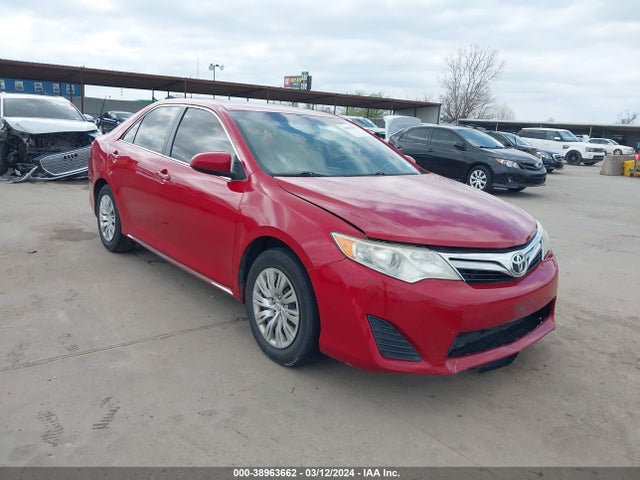 Toyota CAMRY LE 2014 4T1BF1FKXEU826534 Image 1
