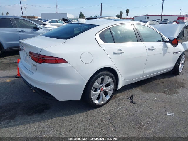 2020 JAGUAR XE SAJAE4FXXLCP64329 Photo 3