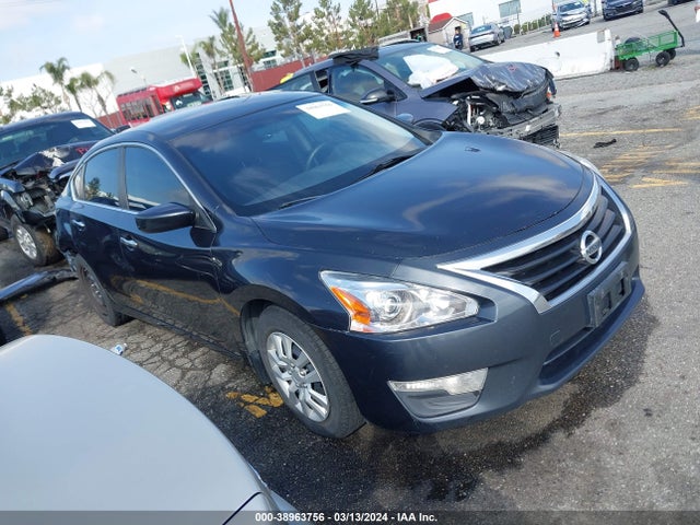 Nissan Altima 2.5 S 2014 1N4AL3AP0EN383642 main image