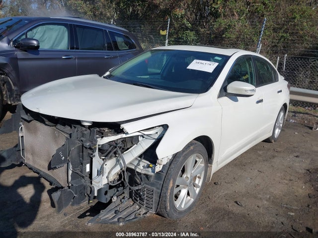 Nissan Altima 2.5 Sv 2015 1N4AL3AP9FC432544 Image 2