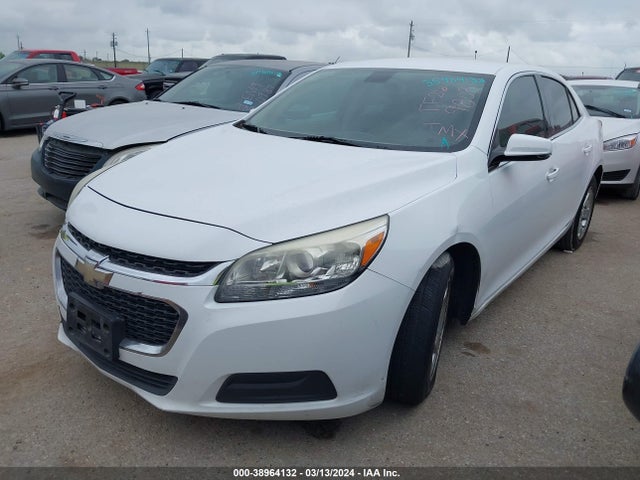 Chevrolet MALIBU 1LT 2015 1G11C5SL1FF269803 Image 2