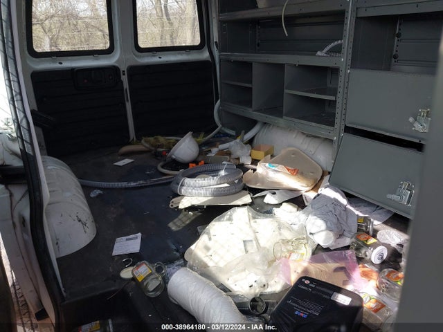 Chevrolet Express 2500 Work Van 2018 1GCWGAFP3J1196334 Image 8