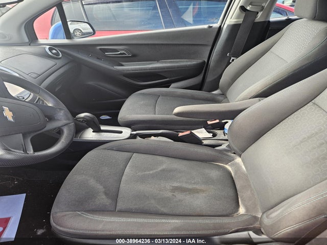 Chevrolet TRAX 2016 KL7CJKSB2GB527764 Image 5