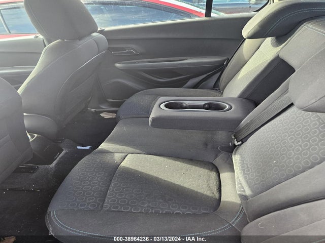 Chevrolet TRAX 2016 KL7CJKSB2GB527764 Image 8