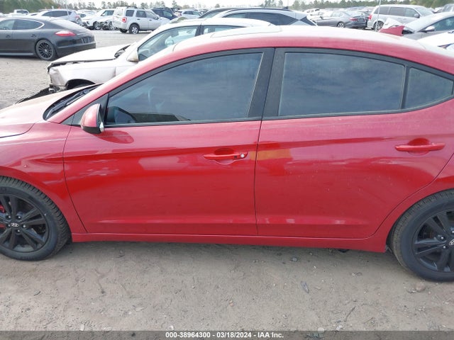 Hyundai Elantra Value Edition 2018 5NPD84LF6JH276091 Image 14