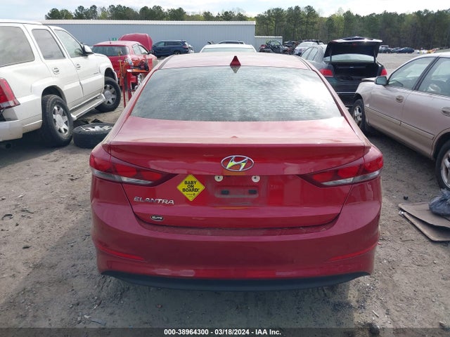 Hyundai Elantra Value Edition 2018 5NPD84LF6JH276091 Image 16
