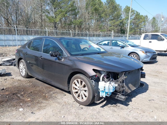 2019 4T1B11HK0KU226077 main image