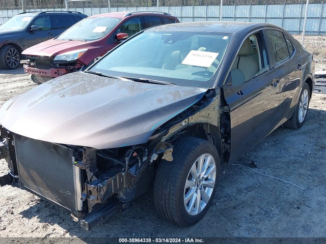 Toyota CAMRY LE 2019 4T1B11HK0KU226077 Image 6