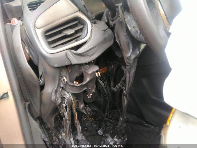 Chevrolet EQUINOX LS 2019 2GNAXHEV8K6303516 Image 6