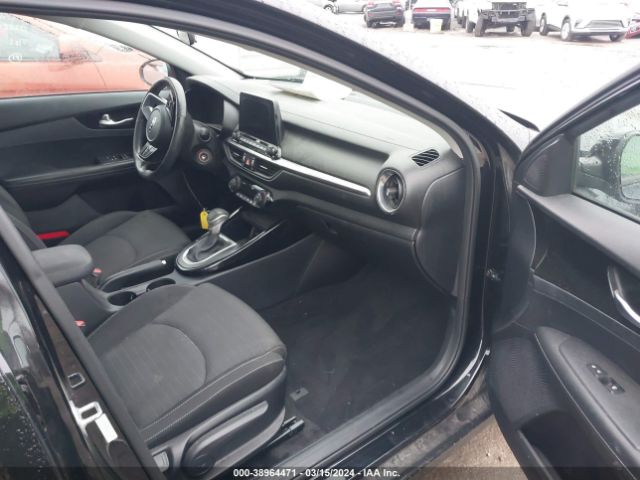 3KPF34AD7KE022243 KIA FORTE S
