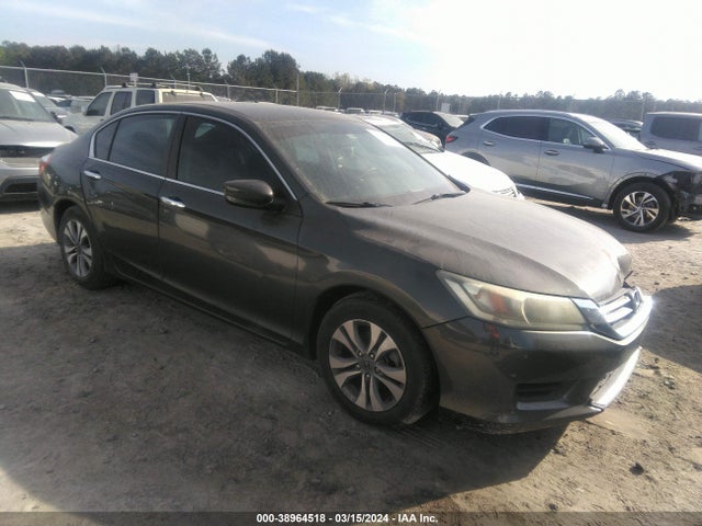 2014 1HGCR2F35EA221791 main image