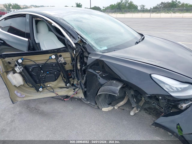Tesla Model 3 Long Range/mid Range/standard Range/standard Range Plus 2019 5YJ3E1EA9KF449526 Image 6