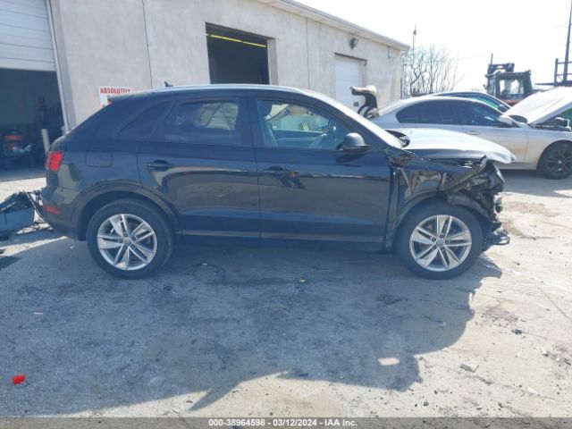 WA1ECCFS0HR001724 Audi Q3 2.0t Premium