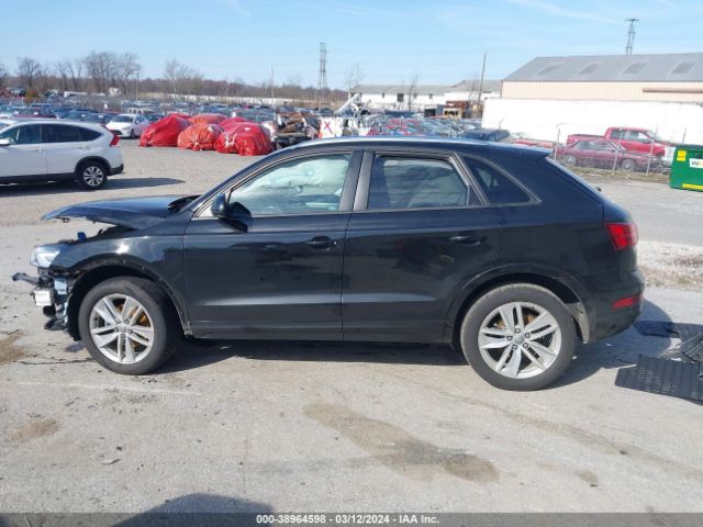 WA1ECCFS0HR001724 Audi Q3 2.0t Premium