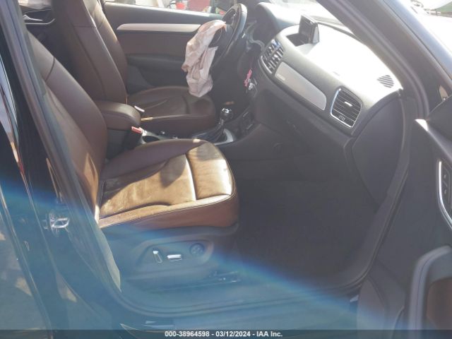 WA1ECCFS0HR001724 Audi Q3 2.0t Premium