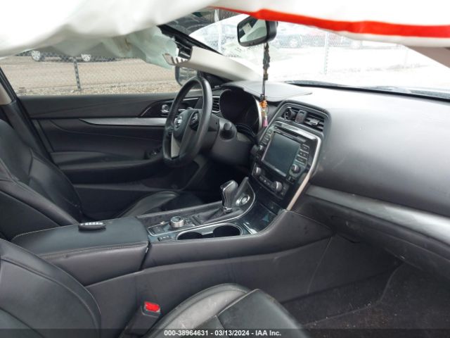 1N4AA6AP3JC373748 Nissan Maxima 3.5 Sl