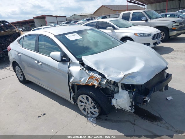 Hyundai ELANTRA SE 2019 5NPD74LF2KH434169 Image 1