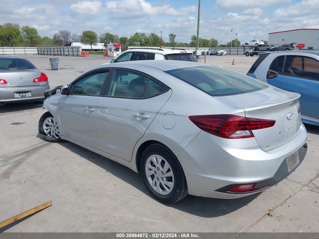Hyundai ELANTRA SE 2019 5NPD74LF2KH434169 Image 3