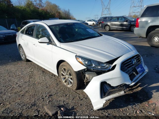 5NPE24AF2JH703422 Hyundai SONATA SE