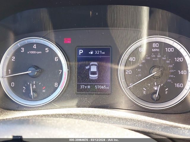5NPE24AF2JH703422 Hyundai SONATA SE