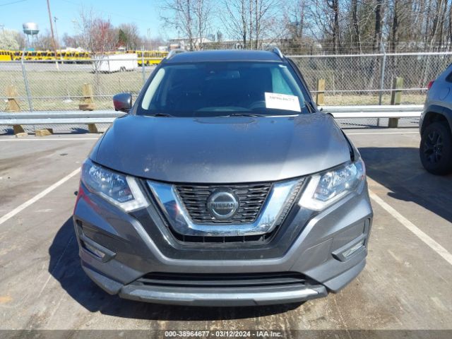 JN8AT2MT2JW462011 Nissan Rogue Sl