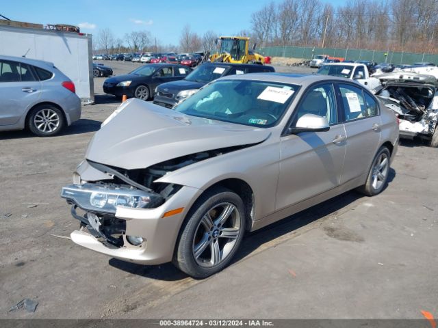 WBA3C3C55EPV90463 BMW 320i Xdrive