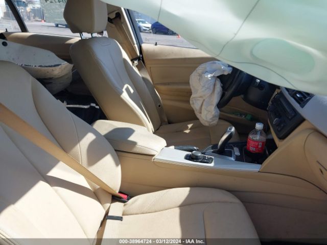 WBA3C3C55EPV90463 BMW 320i Xdrive