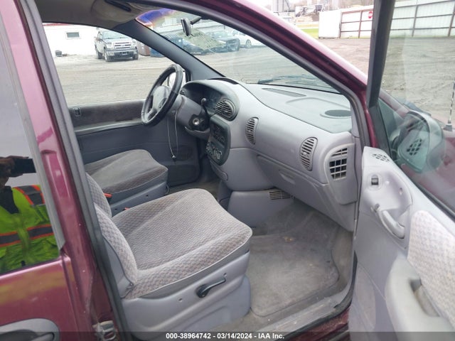 1998 DODGE GRAND CARAVAN SE VIN: 1B4GP44G8WB593402
