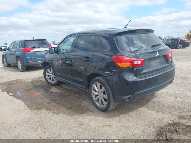 4A4AP3AU2FE051071 Mitsubishi Outlander Sport Es