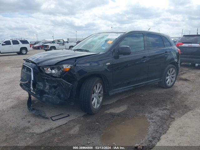 4A4AP3AU2FE051071 Mitsubishi Outlander Sport Es