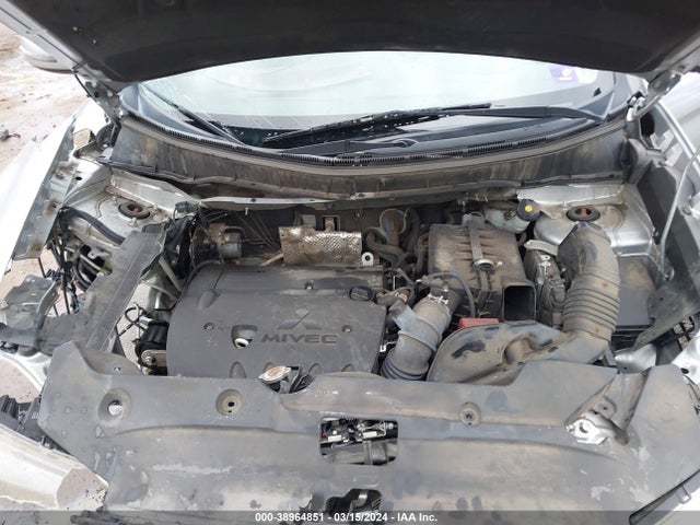 JA4AP3AU8JU016471 Mitsubishi Outlander Sport 2.0 Es/2.0 Le