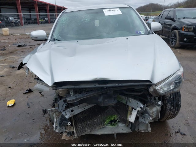 JA4AP3AU8JU016471 Mitsubishi Outlander Sport 2.0 Es/2.0 Le