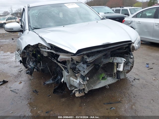 JA4AP3AU8JU016471 Mitsubishi Outlander Sport 2.0 Es/2.0 Le