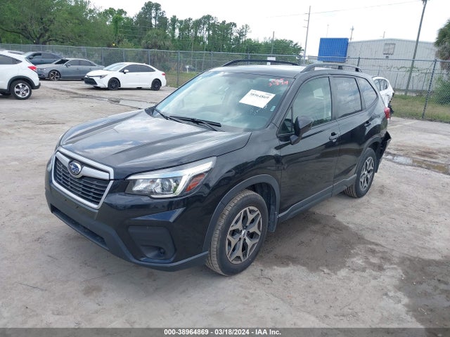 Subaru Forester Premium 2019 JF2SKAEC5KH443472 Image 2