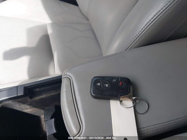 Продажа на аукционе авто 2006 Lexus Is 350, vin: JTHBE262262003623, номер лота: 38964921