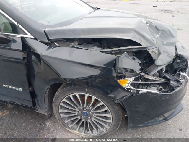 3FA6P0RUXHR223207 Ford Fusion Hybrid Titanium