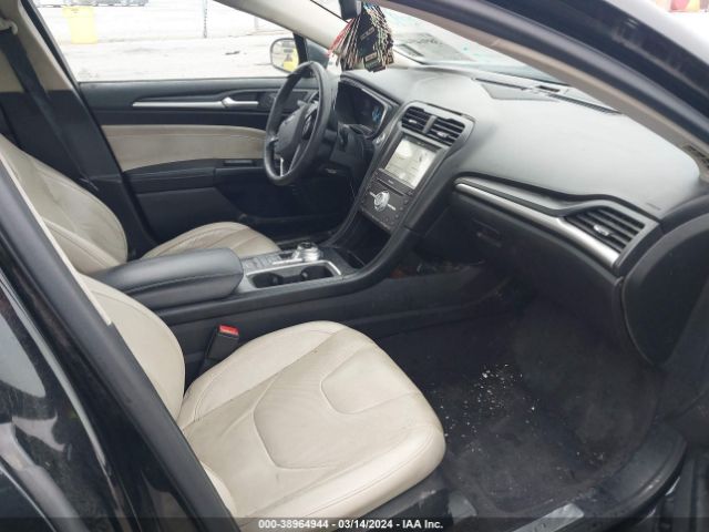 3FA6P0RUXHR223207 Ford Fusion Hybrid Titanium