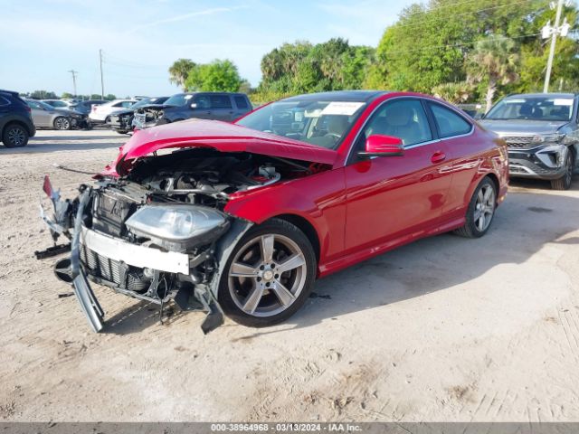 WDDGJ4HB0FG363218 Mercedes-Benz C 250