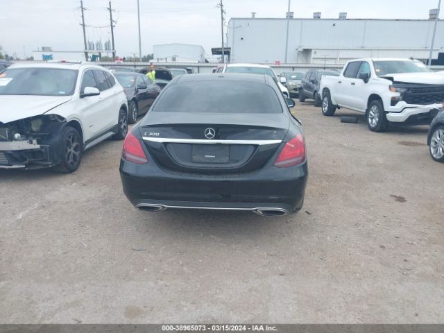 55SWF8DB3KU313775 Mercedes-Benz C 300