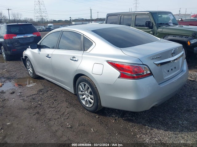 Nissan Altima 2.5 S 2015 1N4AL3APXFC415557 Image 3