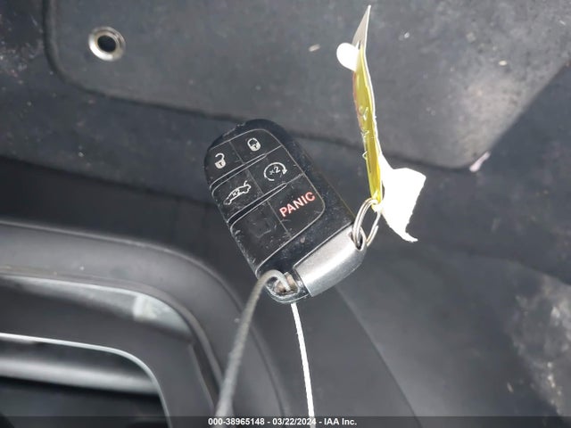 Chrysler 200 C 2015 1C3CCCCGXFN517157 Image 11
