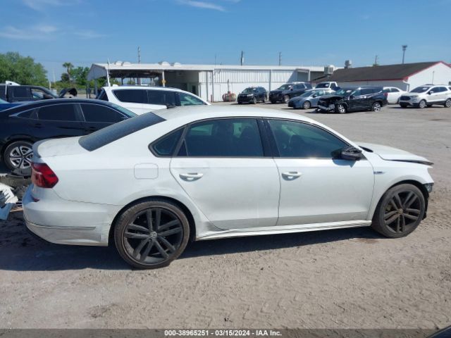 1VWAA7A37JC031780 Volkswagen Passat 2.0t R-line/2.0t S
