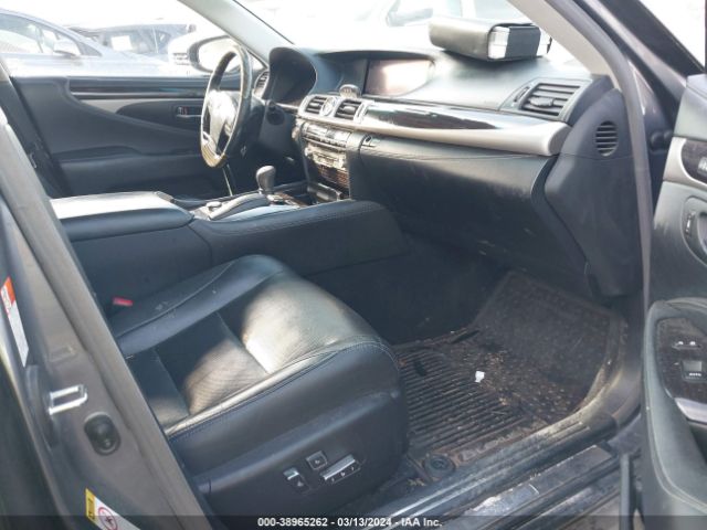 JTHCL5EFXF5024637 Lexus LS 460