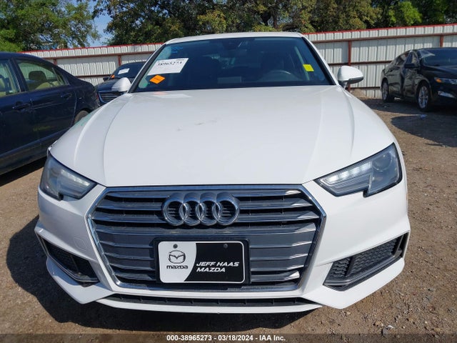 WAUGMAF40KA023176 Audi A4 40 Premium/40 Titanium Premium