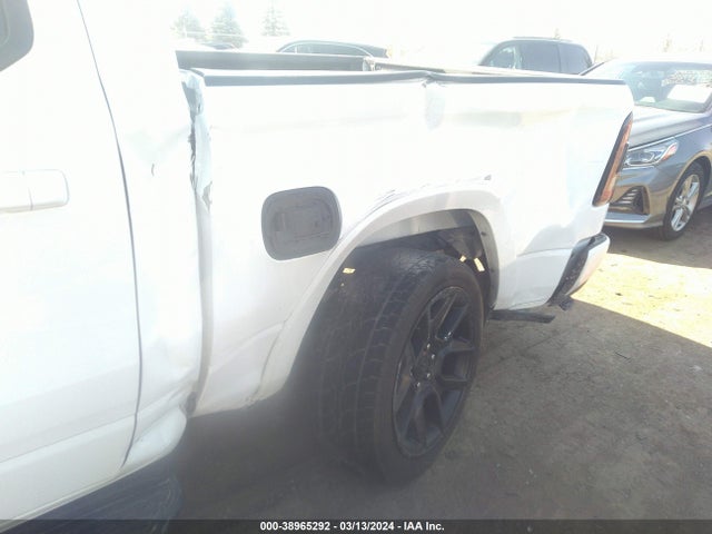 1C6SRFJT7MN585637 RAM 1500 Laramie  4x4 5'7 Box