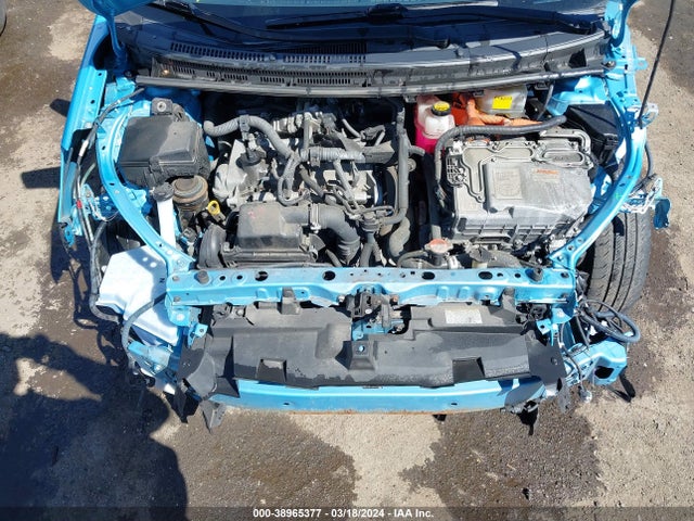 Toyota Prius C Two 2015 JTDKDTB37F1110052 Image 10