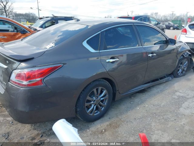 1N4AL3AP9FN922972 Nissan Altima 2.5 S